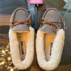 Minnetonka Tan Suede Moccasins with Cream Lining